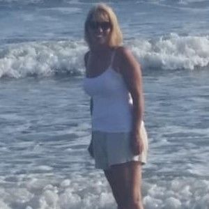 Meet your Posher, Arlene